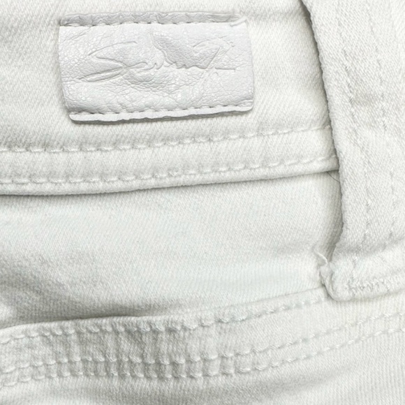 Seven7 Distressed Hem White Denim‎ Jean Shorts Women's Size 4 - Picture 6 of 9